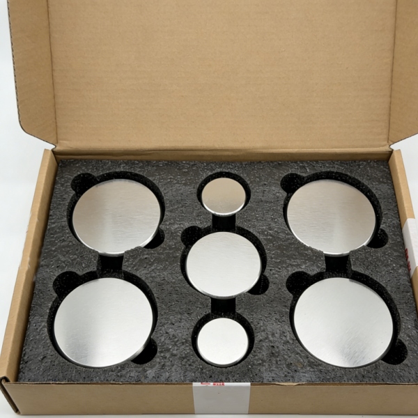 Customized magnetic packaging