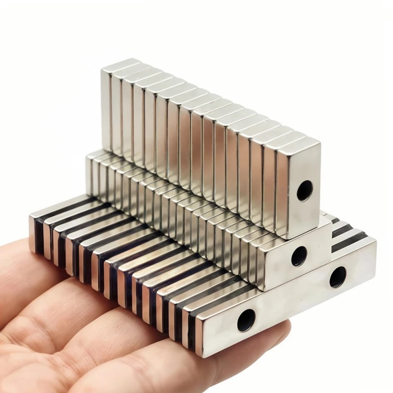 Custom Rectangular Neodymium Countersunk Magnets With Nickel Coated